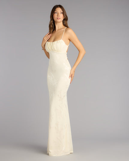Feel polished and confident in the Elaine Jacquard Mesh Mermaid Dress, a prom dress designed with luxe fabric and modern detail that shows off your vibe.