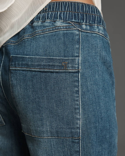 fp2-color:093|Pilcro Izzie Women's Relaxed Pull-On Barrel Jeans — Eyck Wash — 4