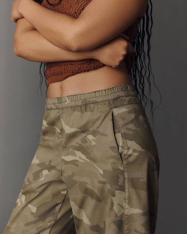 fp2-color:130|Pilcro Izzie Women's Relaxed Barrel Pants — Camo — 8